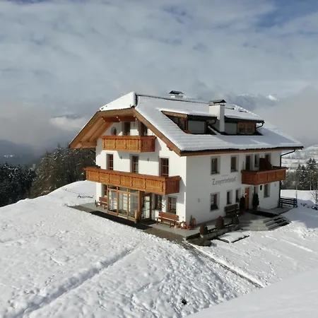 Zangerlechnhof Apartment Brunico